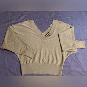 Women’s deep V Neck top size X Small